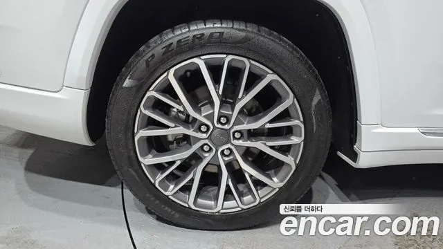 Jeep Cherokee Grand Cherokee(WL) L 3.6 Summit Reserve — Фото автомобиля 5