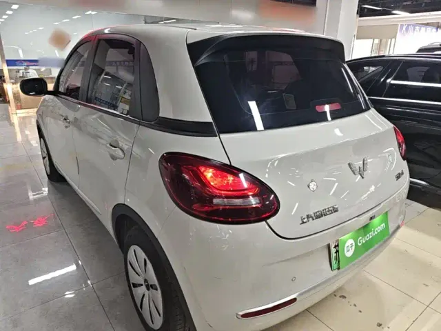 Wuling Bingo — Фото автомобиля 4