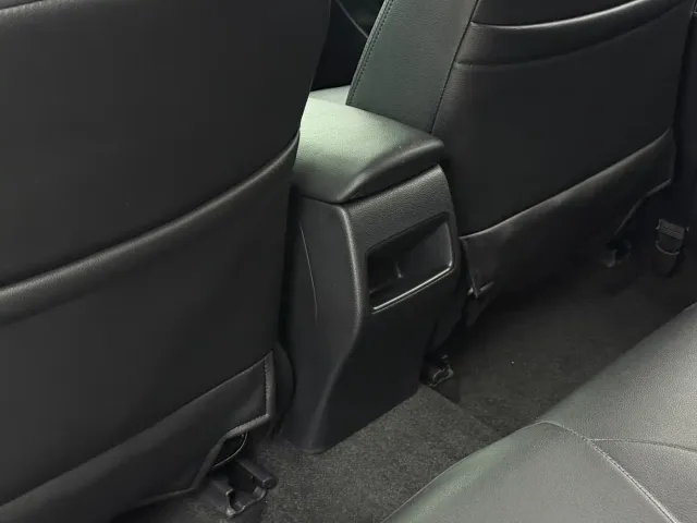 Toyota Corolla — Фото автомобиля 14