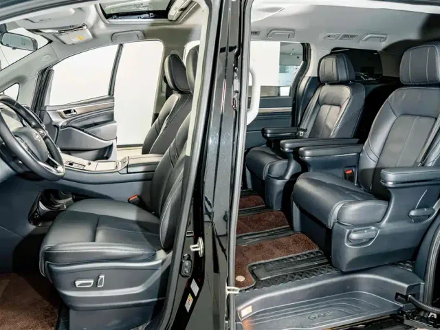 GAC Trumpchi M8 — Фото автомобиля 18