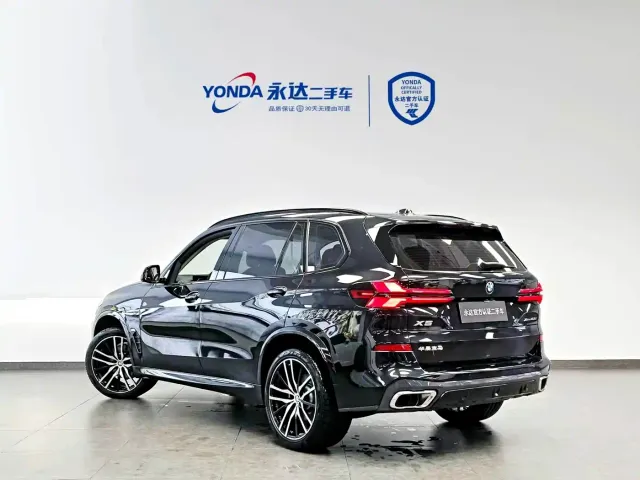 BMW X5 — Фото автомобиля 6