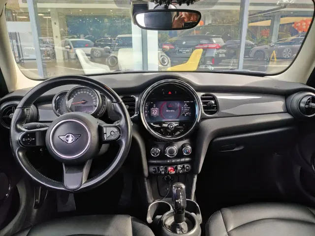 MINI Hatch — Фото автомобиля 14