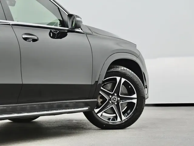 Mercedes-Benz GLE-Class — Фото автомобиля 15