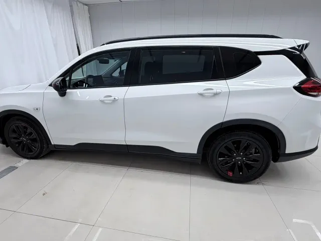 Chevrolet Orlando — Фото автомобиля 7