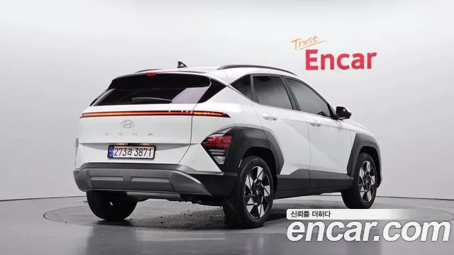 Hyundai Kona SX2 — Фото автомобиля 2