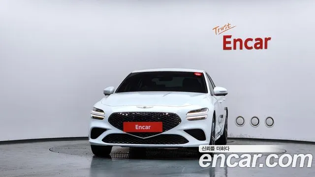 Genesis G70 Новый G70 Бензин 2.5T 4WD — Фото автомобиля 3