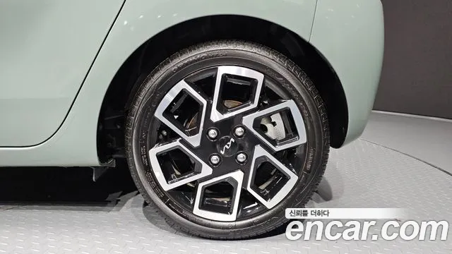 Kia RAY Новый Kia Ray Signature — Фото автомобиля 19