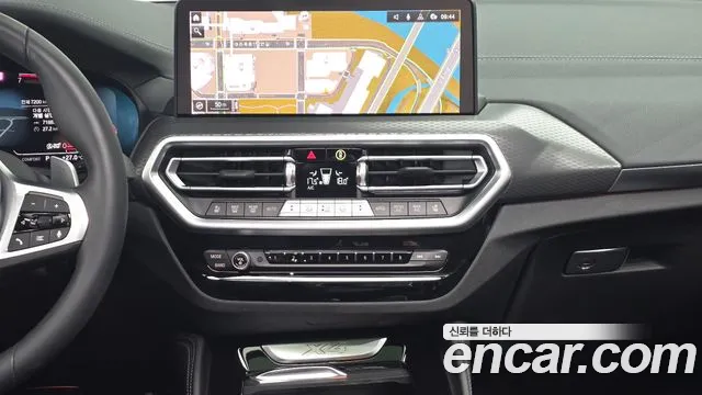 BMW X4 xDrive20i M Sport Pro Special Edition — Фото автомобиля 13
