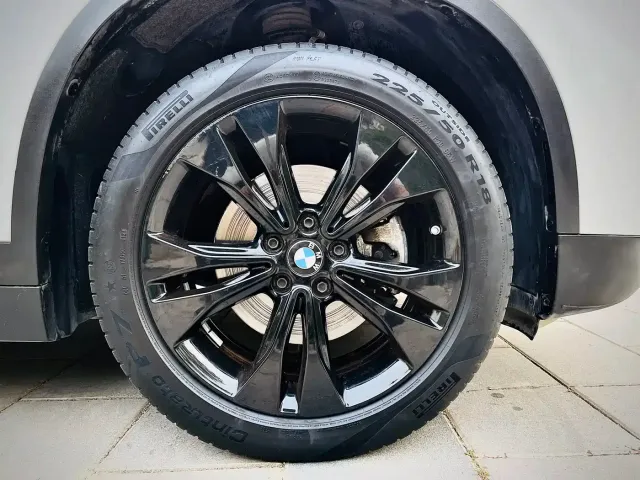 BMW X1 — Фото автомобиля 19