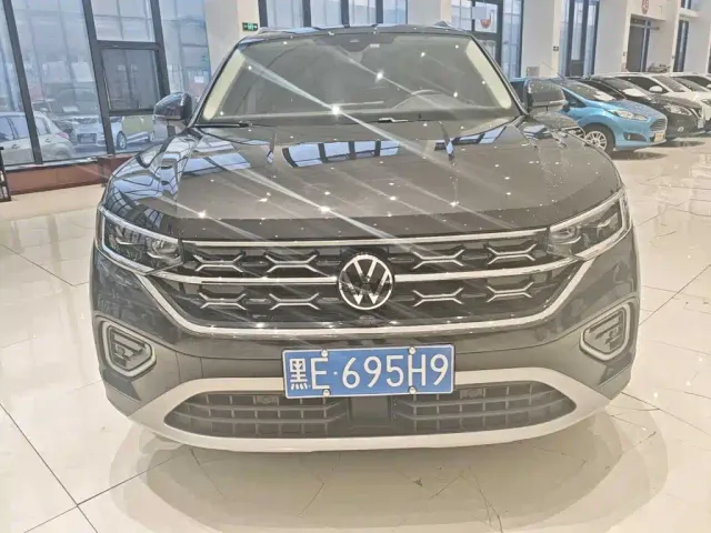 Volkswagen Tayron — Фото автомобиля 3