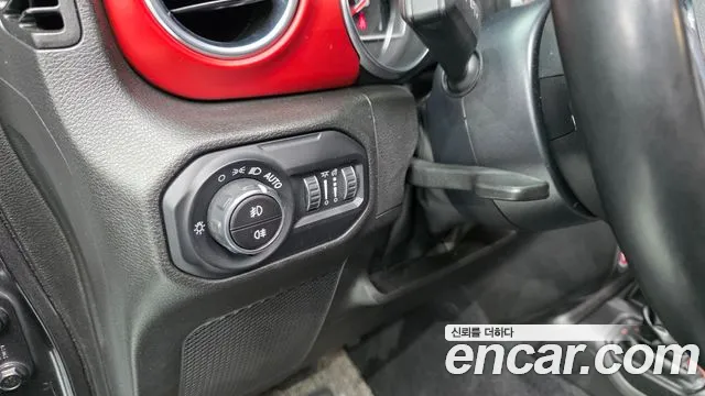 Jeep Wrangler Wrangler (JL) — Фото автомобиля 19