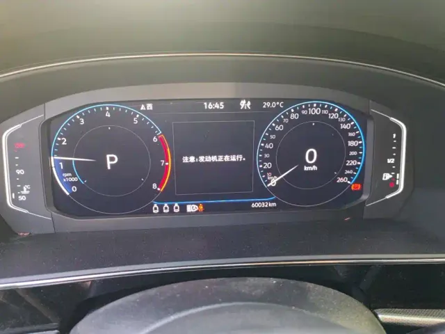 Volkswagen Passat — Фото автомобиля 14