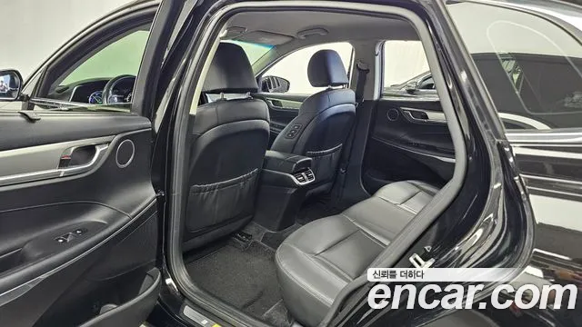 Hyundai Grandeur (New) Hybrid — Фото автомобиля 18
