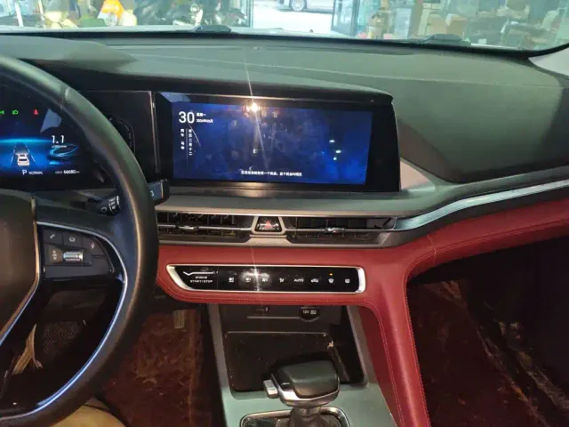 Changan CS75 Plus — Фото автомобиля 9