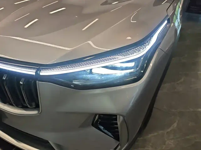 Geely Boyue — Фото автомобиля 23