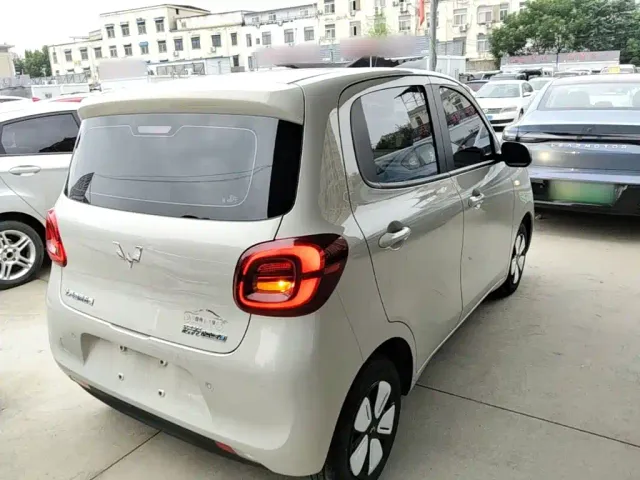 Wuling Hongguang Mini EV — Фото автомобиля 6