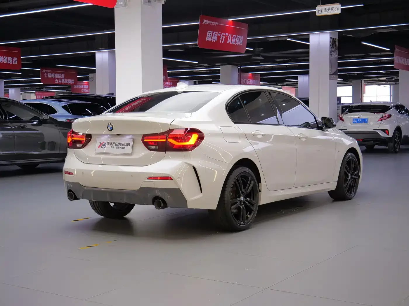 BMW BMW 1 Series 2023 125i M Sport Shadow Edition — Фото автомобиля 16