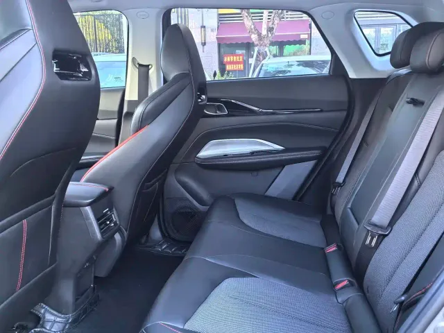 Changan Z6 — Фото автомобиля 10