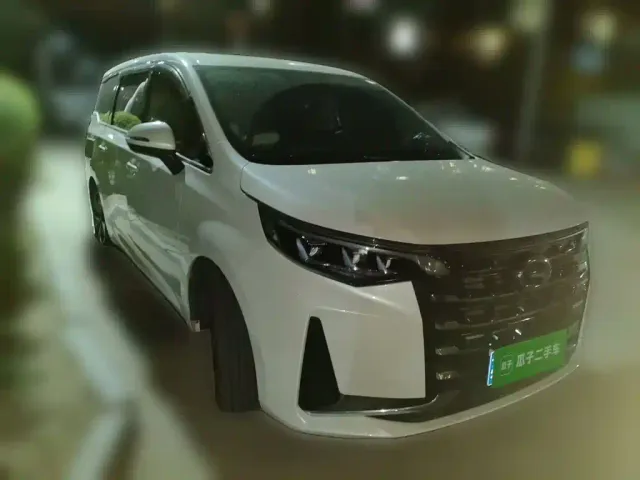 GAC Trumpchi M6 — Фото автомобиля 23