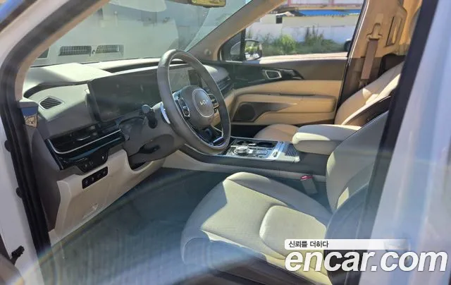Kia Carnival — Фото автомобиля 11