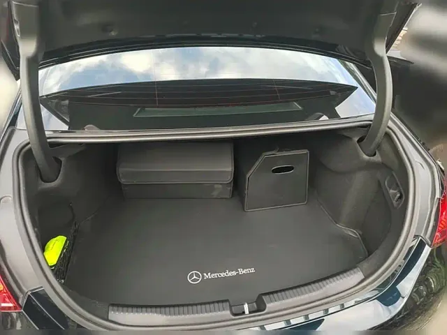 Mercedes-Benz C-Class — Фото автомобиля 23