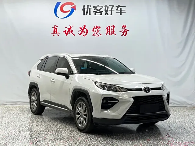 Toyota Wildlander — Фото автомобиля 3
