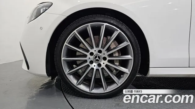 Mercedes-Benz E-Class W213 — Фото автомобиля 5