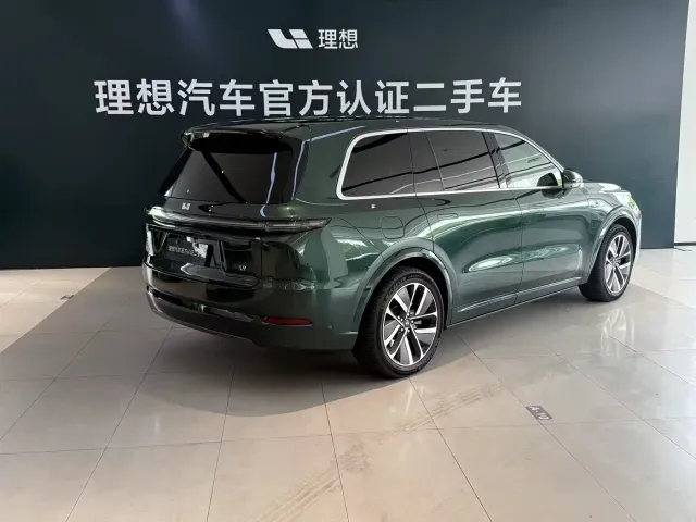Li Auto L9 — Фото автомобиля 4