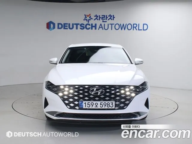 Hyundai Grandeur Новый Grandeur IG 3.0 LPi (Для проката) — Фото автомобиля 3