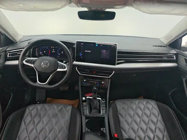 Volkswagen Sagitar — Фото автомобиля 12