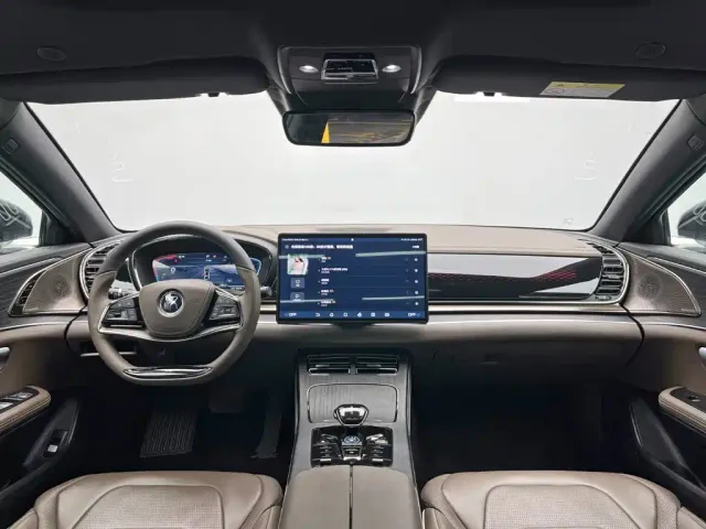 BYD Han 2022 DM-i 121KM Premium Edition — Фото автомобиля 22