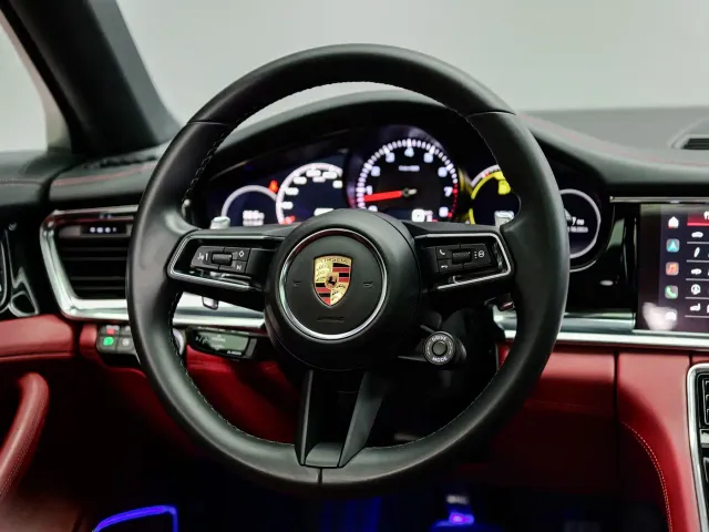 Porsche Panamera — Фото автомобиля 13