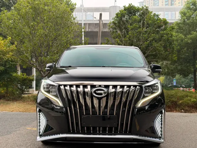 GAC Trumpchi M8 — Фото автомобиля 2