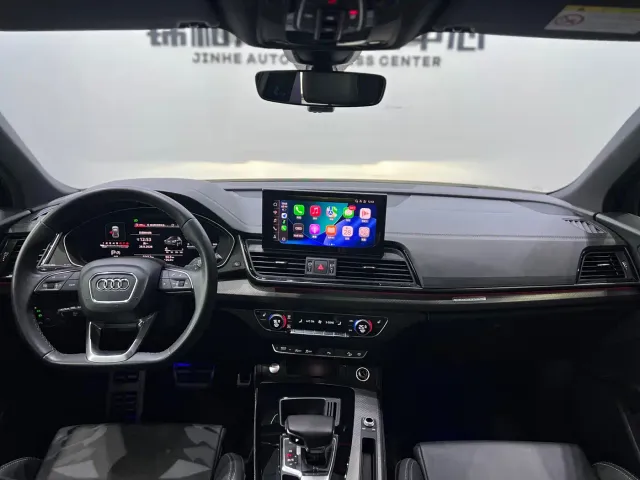 Audi Q5L — Фото автомобиля 7