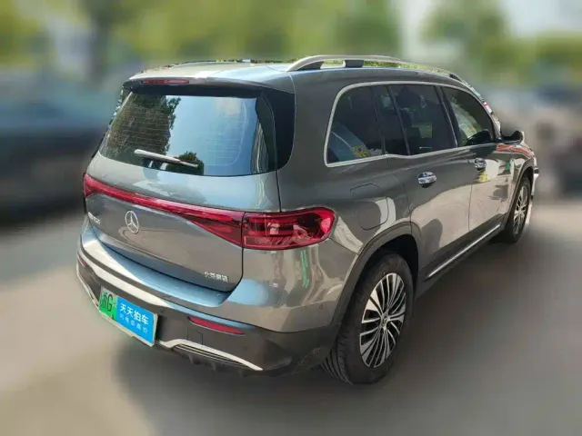 Mercedes-Benz EQB — Фото автомобиля 5