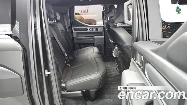 Kia Tasman Tasman 2.5T Бензин 2WD — Фото автомобиля 26