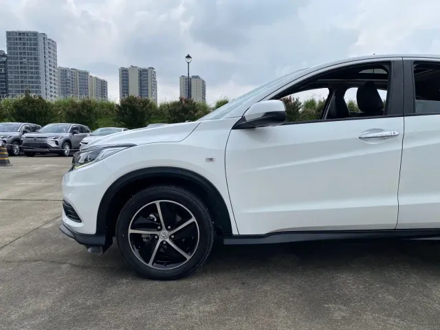Honda Vezel — Фото автомобиля 18