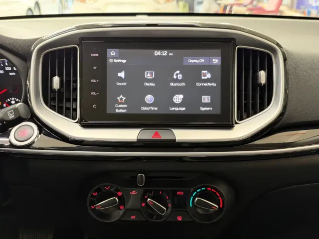 Kia KX1 — Фото автомобиля 10