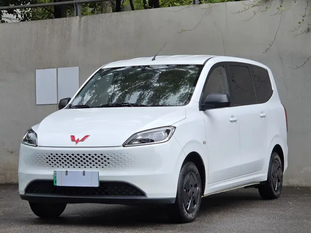 Фотография автомобиля — Wuling Hongguang
