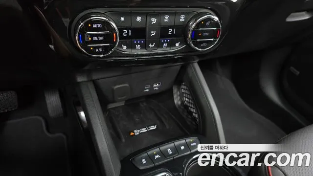 ChevroletGMDaewoo Trailblazer Новый Trailblazer 1.3 турбо 4WD — Фото автомобиля 16