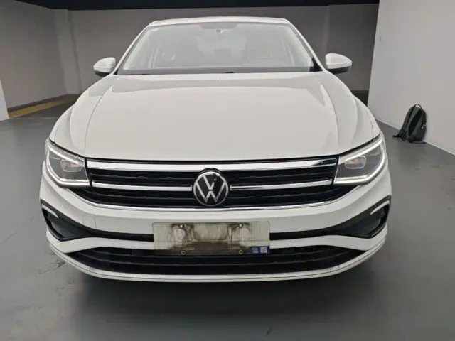 Volkswagen Bora — Фото автомобиля 2