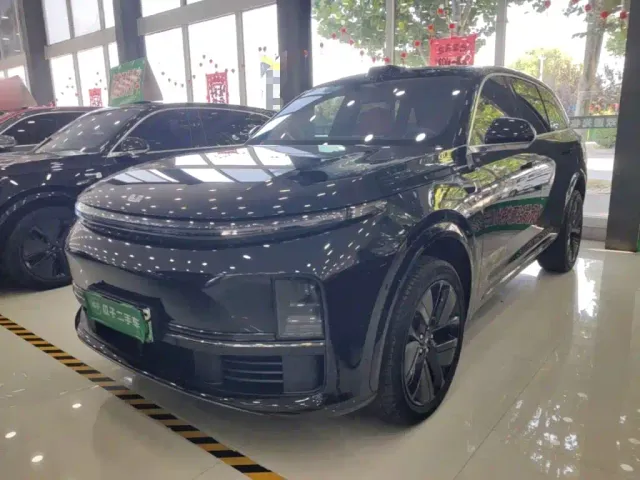 Фотография автомобиля — Li Auto L7
