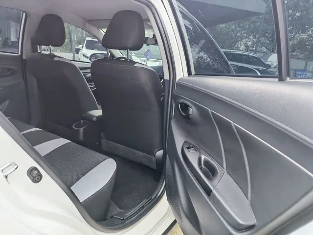 Toyota YARiS L Zhi Xuan — Фото автомобиля 23