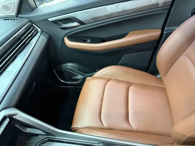 Geely Vision X6 — Фото автомобиля 13