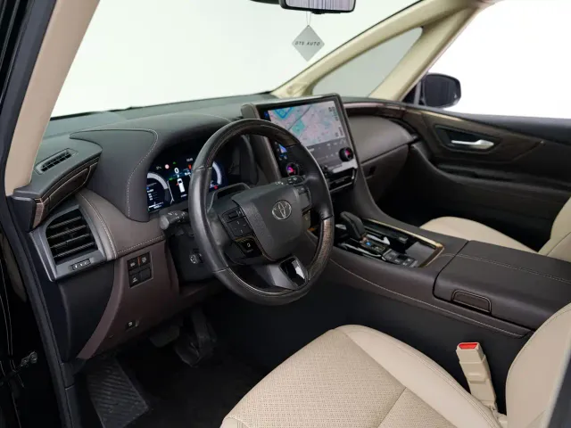 Toyota Alphard — Фото автомобиля 11