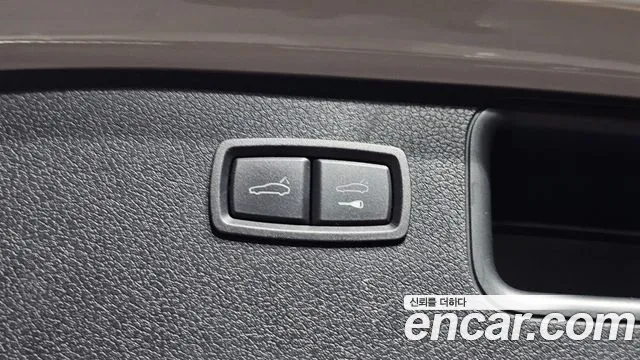 Porsche Macan — Фото автомобиля 29