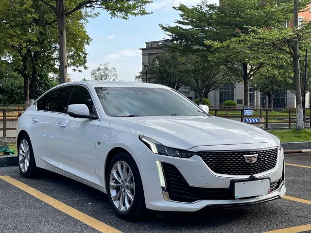 Cadillac CT5 — Фото автомобиля 3
