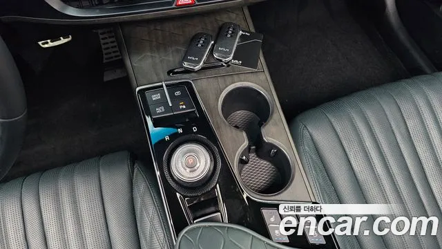Kia K8 — Фото автомобиля 9