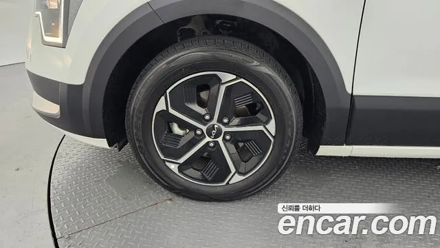 Kia Niro The All New Niro Prestige — Фото автомобиля 5