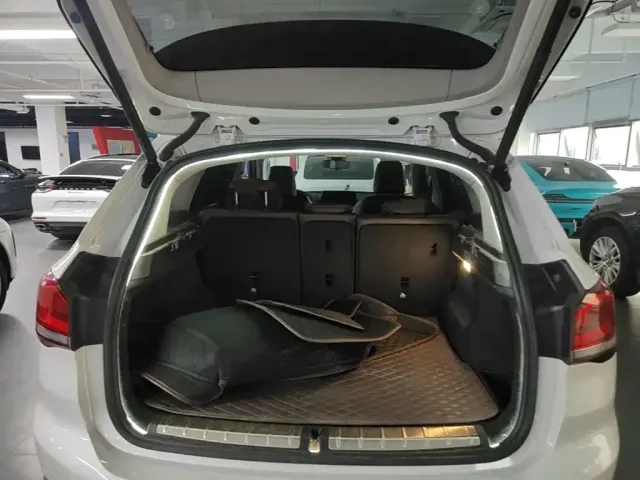 BMW X1 — Фото автомобиля 18